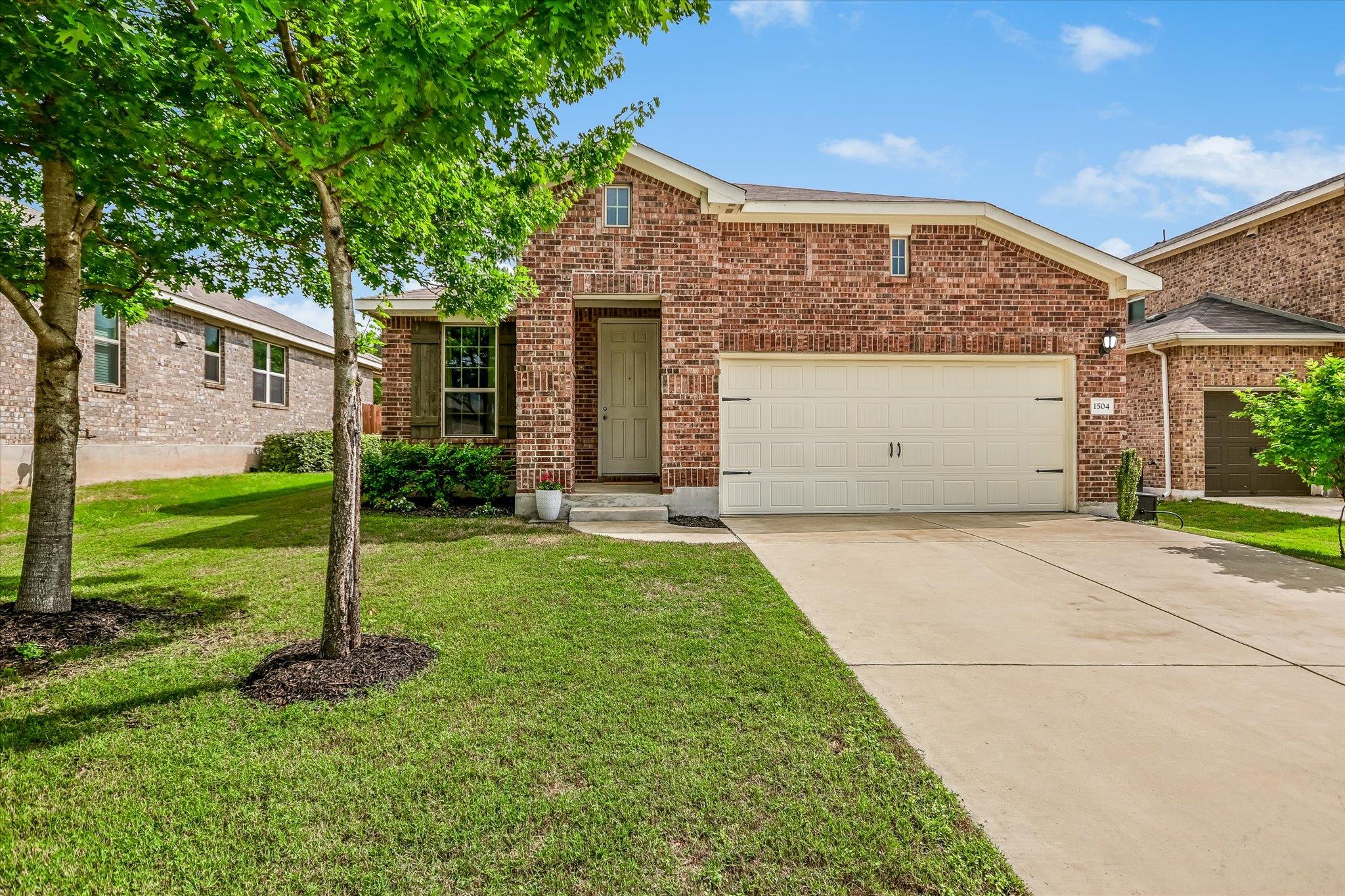 1504 William Bee Dr, Leander
