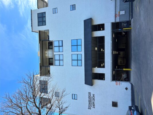 2409 Leon St #108, Austin