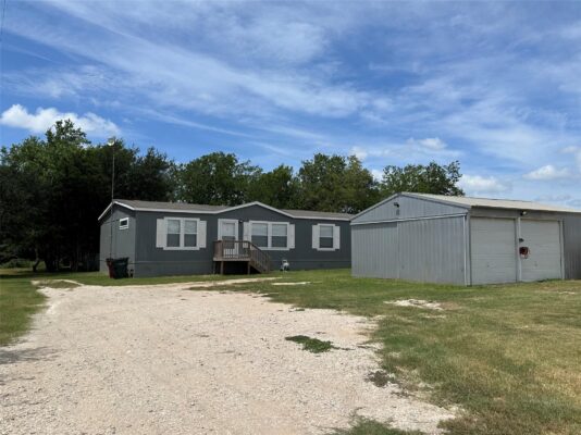 815 Track Rd, Dale
