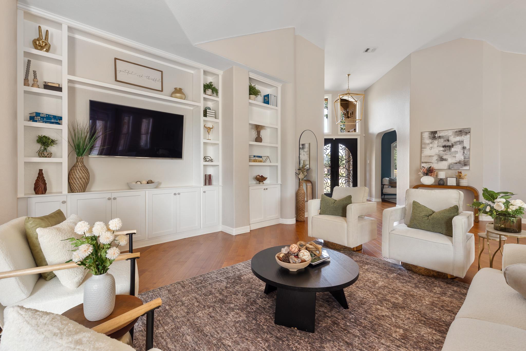 100 Dovetail Ln, Georgetown, TX 78628