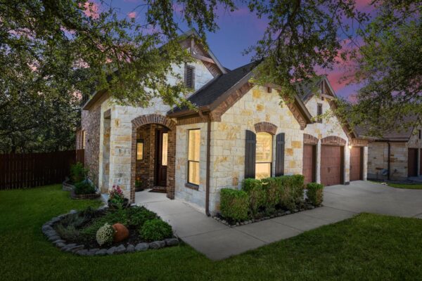 2300 Brownstone Ln, Cedar Park
