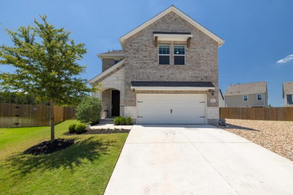 2049 Winston Way, Leander