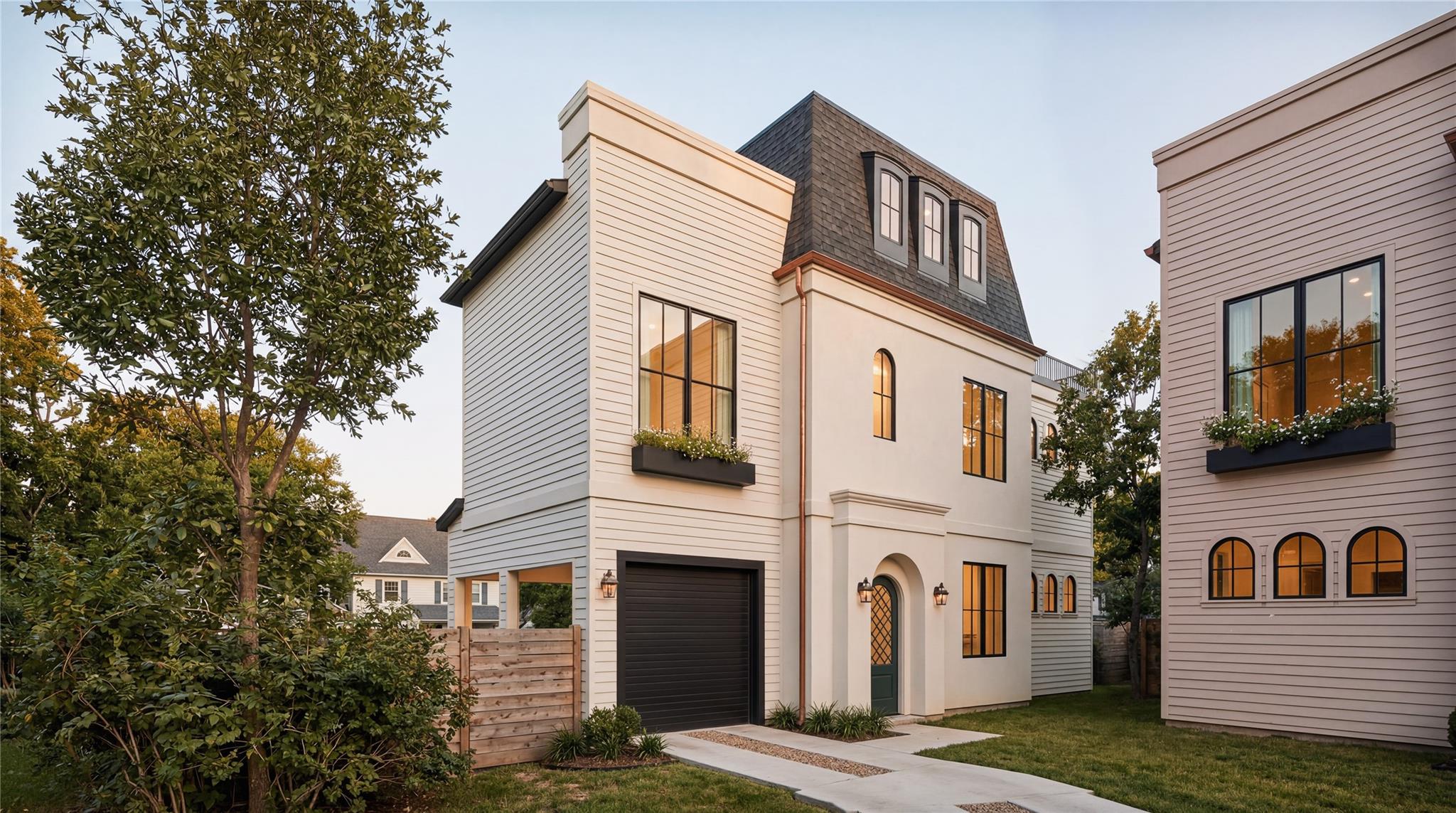1174 Oak Grove Ave #3, Austin, TX 78702