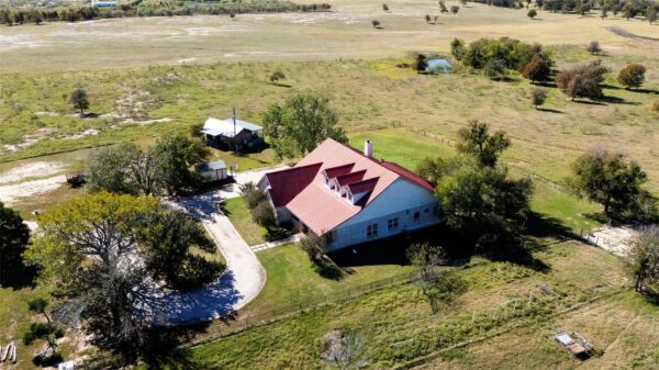 948 Upper Elgin River Rd, Elgin