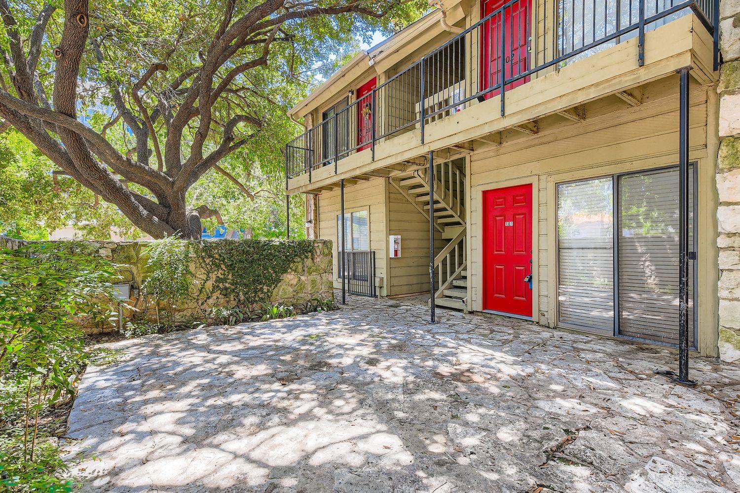 708 Graham Pl #101, Austin, TX 78705