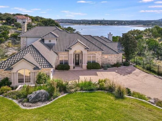 1517 Osprey Ridge Loop, Lago Vista