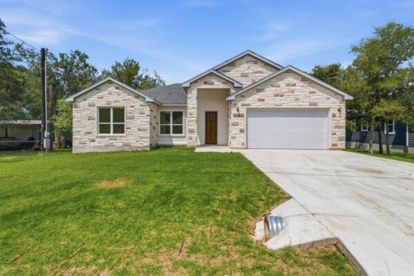 120 Puu Waa Waa Ln, Bastrop