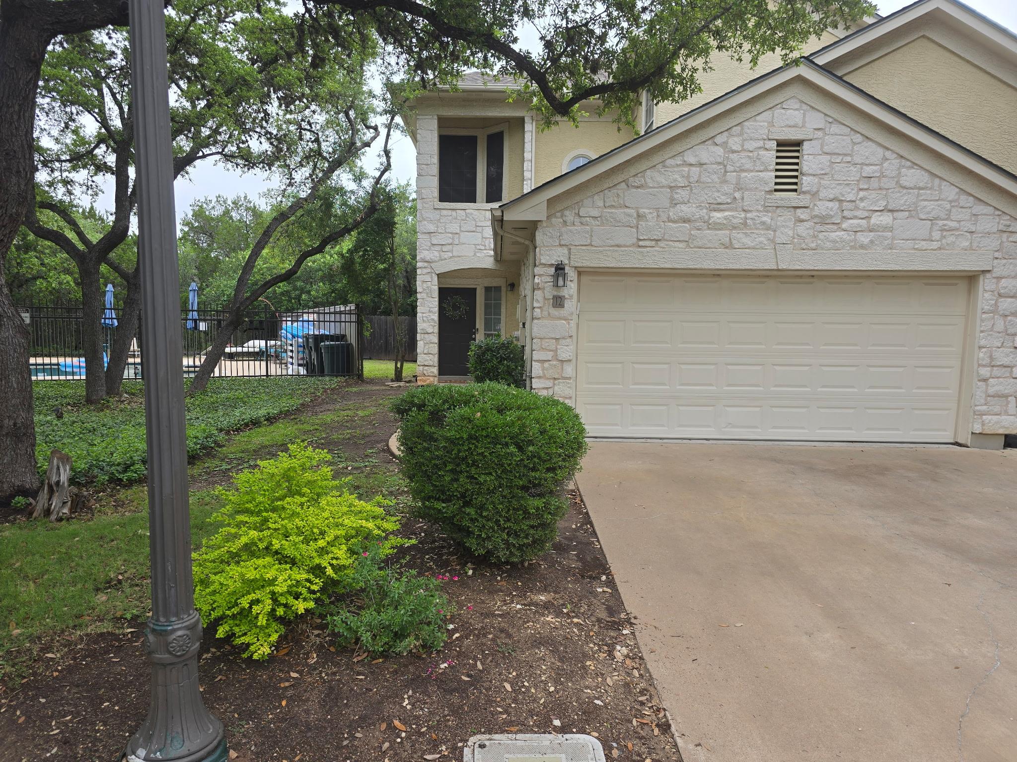 4620 W William Cannon Dr #12, Austin