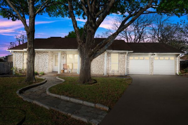 8102 Furness Cv, Austin
