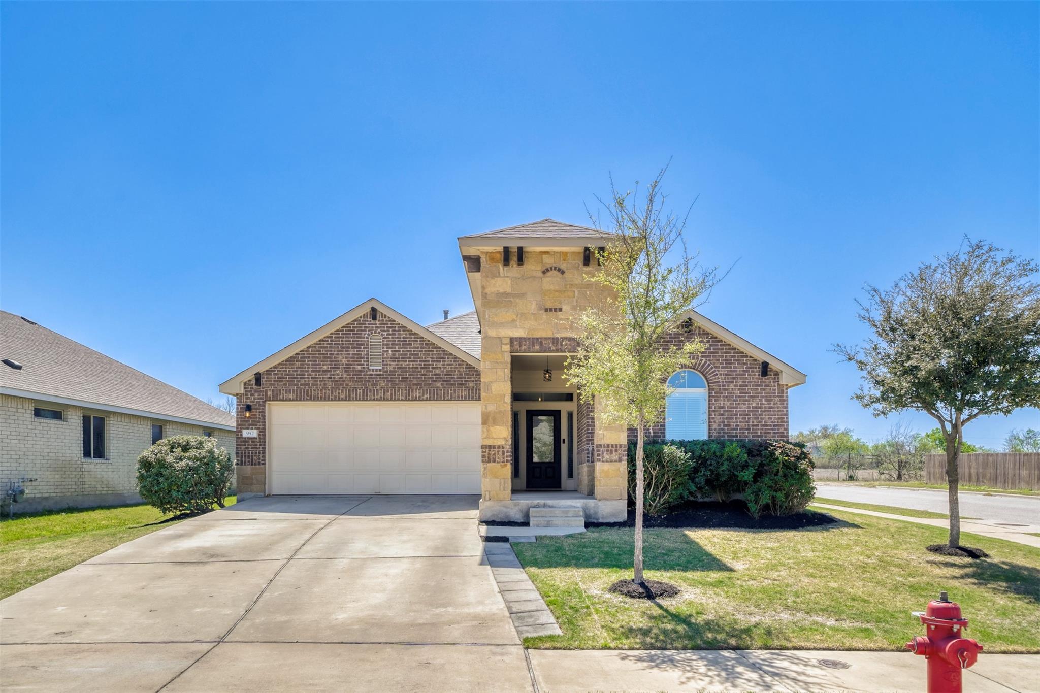 952 Palo Duro Loop, Round Rock
