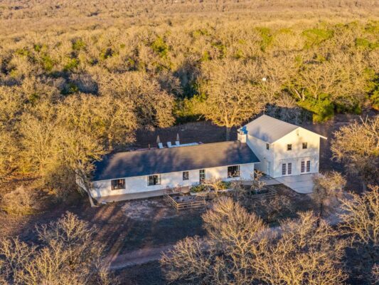 510 Thousand Oaks Dr, Cedar Creek