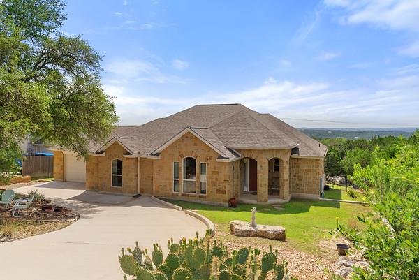 906 Daviot Dr, Spicewood