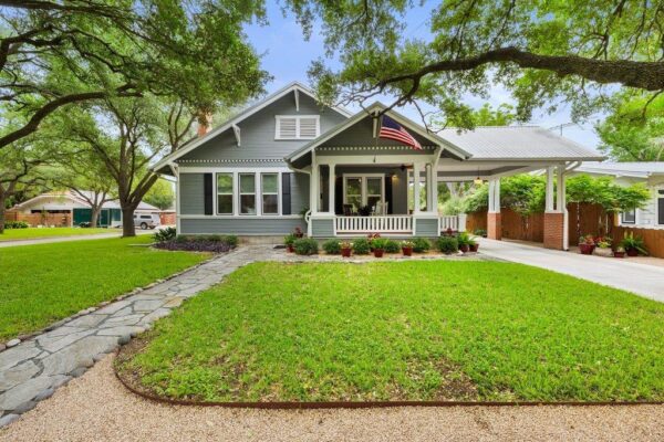 1518 Lexington St, Taylor