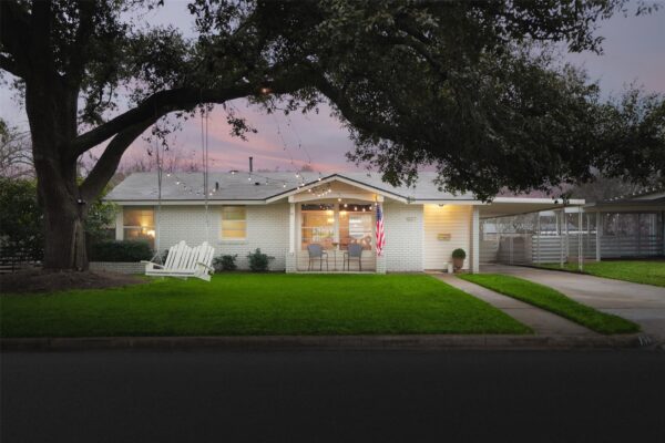 1507 Corona Dr, Austin