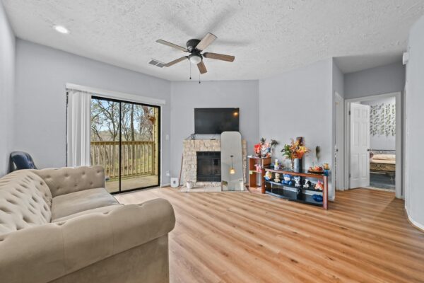 1013 Chestnut St #B1, San Marcos