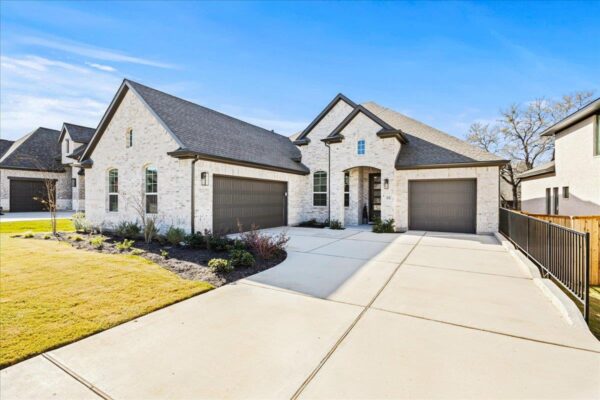 209 Firethorn Rd, Marble Falls