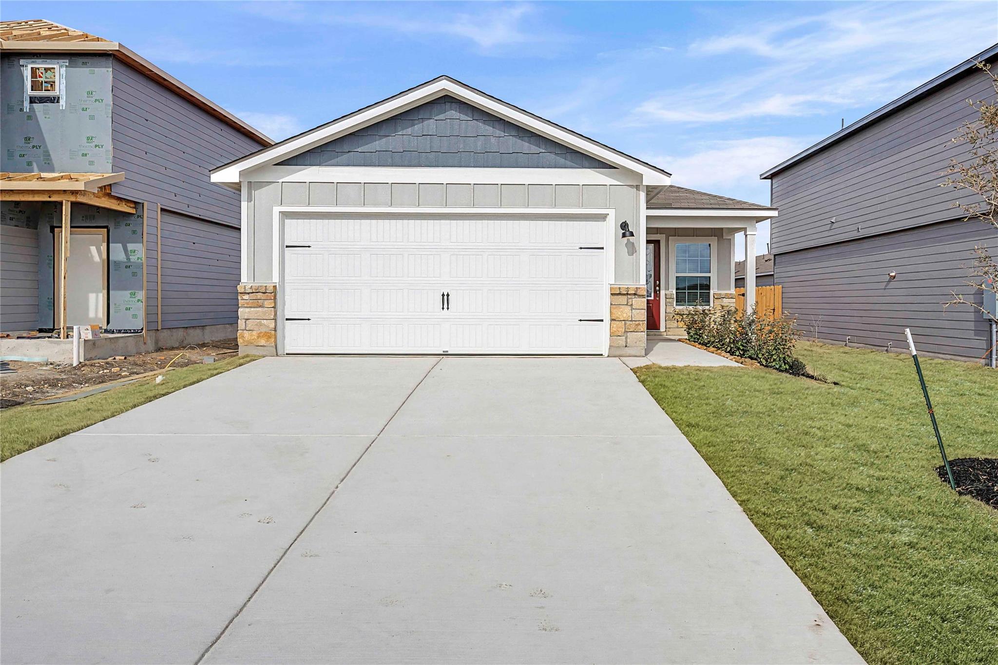 369 Silent Meadow Run, Maxwell, TX 78656