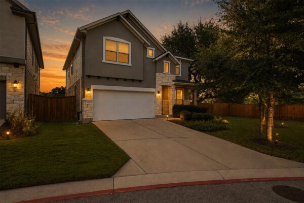14300 McCoy Loop #21, Austin