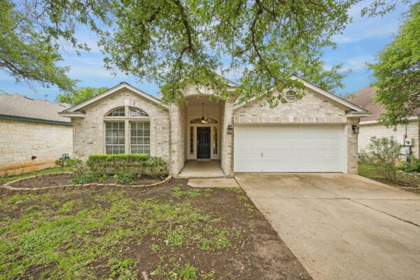 524 Paso Fino Trl, Cedar Park