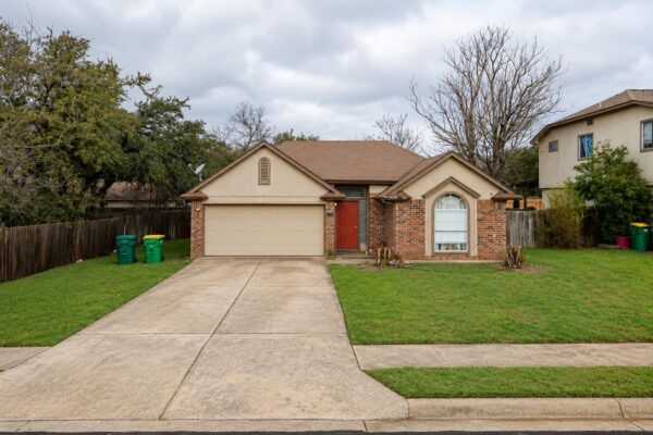 1905 Birds Nest Ct, Cedar Park