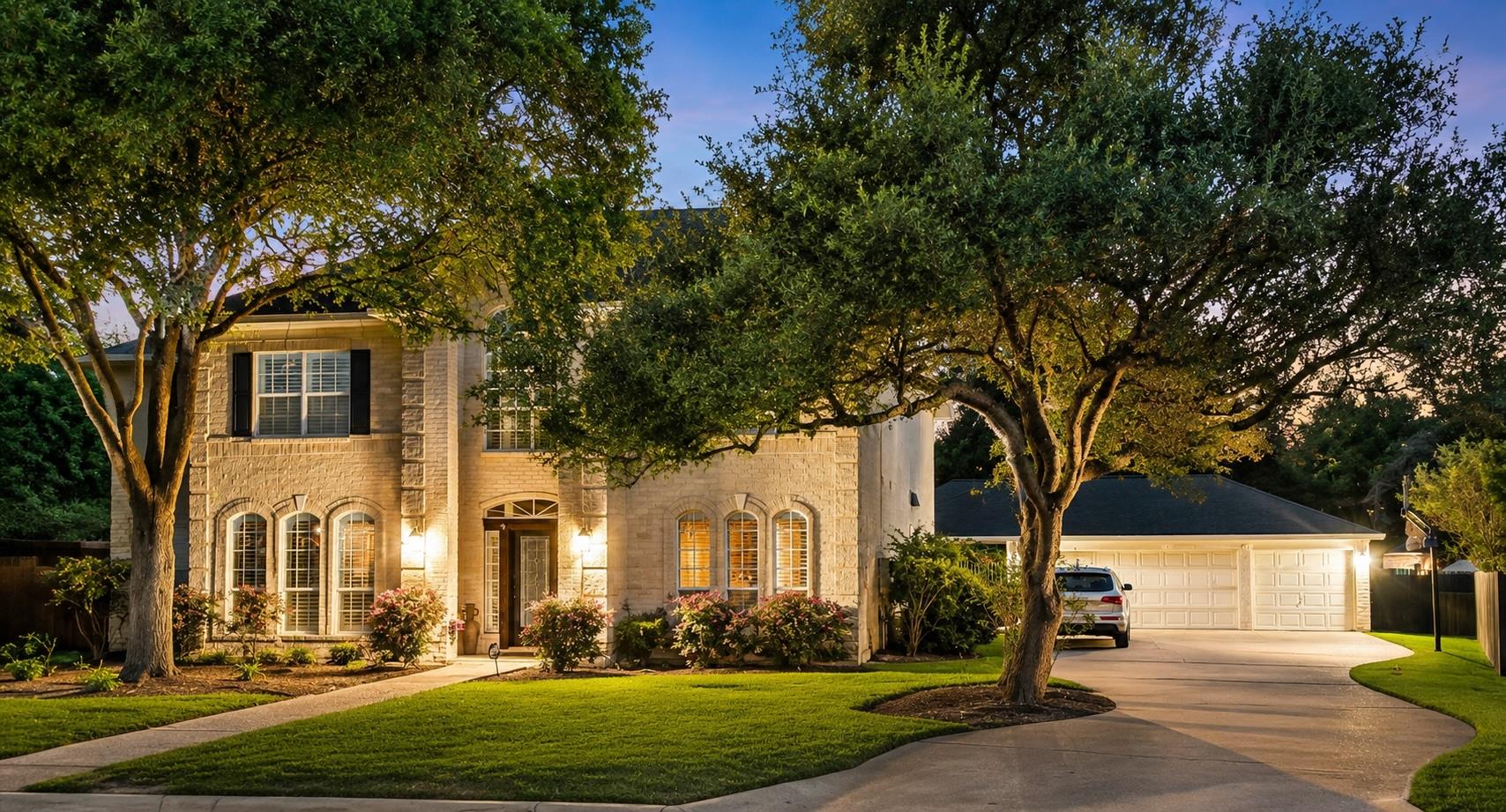 5528 VAN WINKLE Ln, Austin, TX 78739