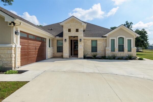 200 Wood Cv, Georgetown