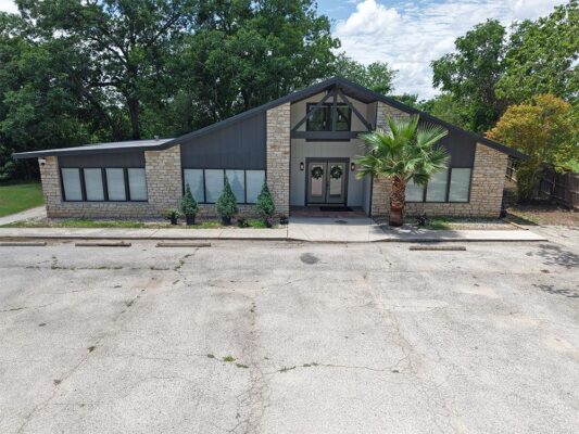 1801 Uhland Rd #CR161, San Marcos