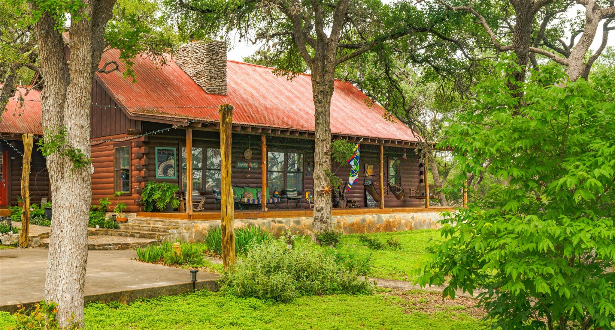 1218 Oakwood Loop, Wimberley