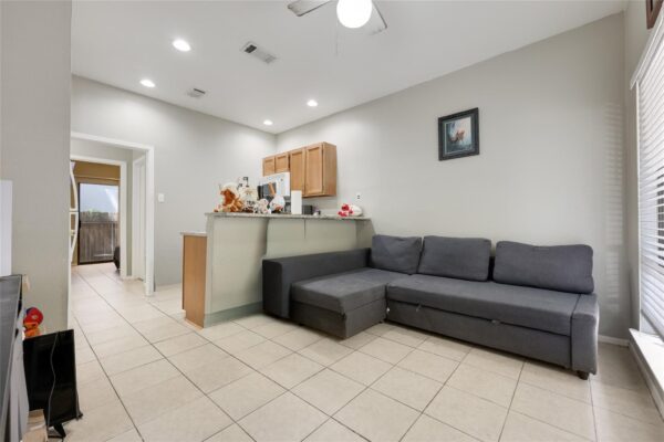 2815 Rio Grande St #102, Austin