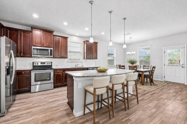 387 Guemal Rd, Buda