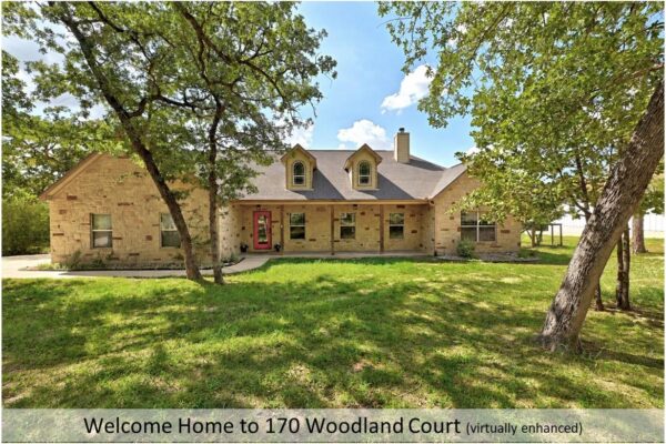 170 Woodland Ct, Bastrop