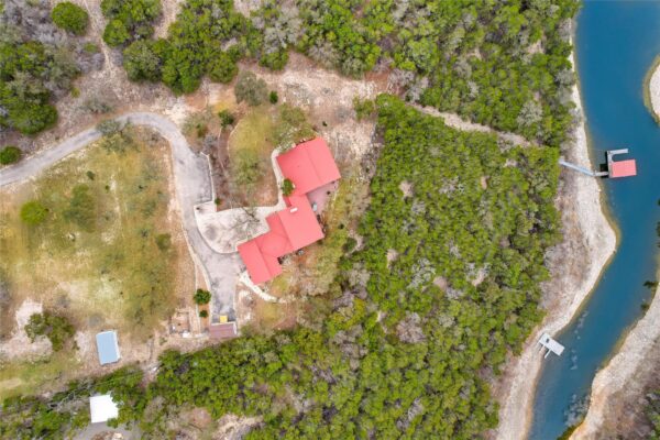 18205 Ridge Rd, Lago Vista