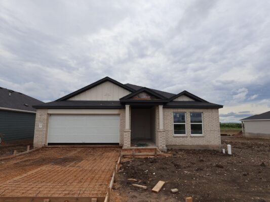 12400 Setting Peak Ln, Buda