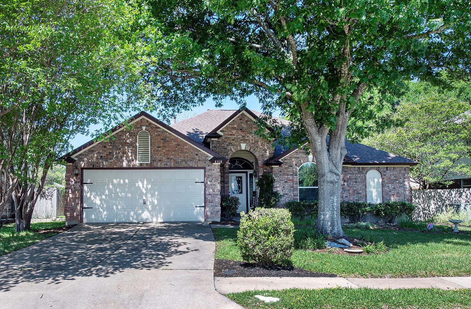 8318 Glen Canyon Dr, Round Rock