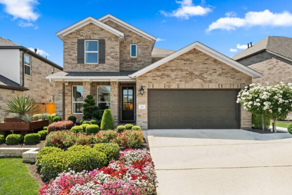 208 Barton Oak Trl, Georgetown