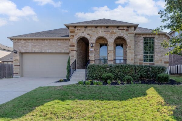 6711 Calabria Dr, Round Rock