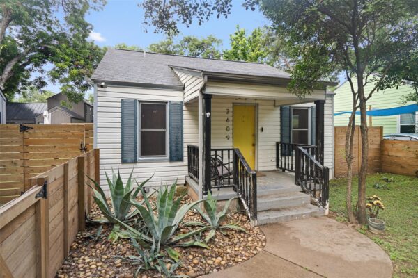 2609 Willow St #1, Austin