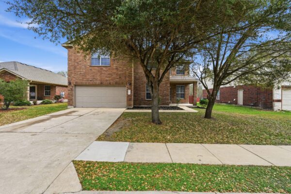 12621 Wayne Spur Ln, Elgin