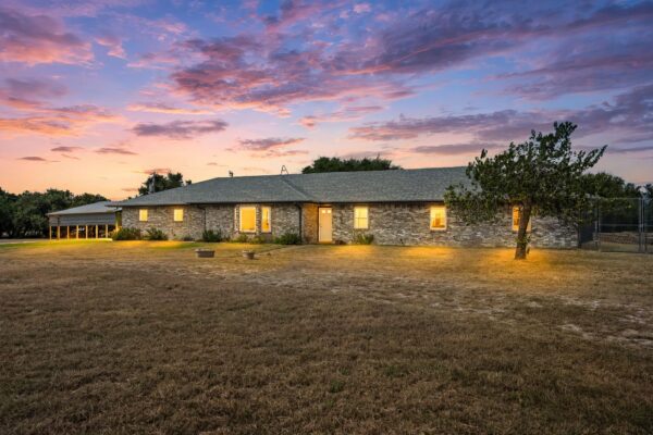 851 San Gabriel Dr, Liberty Hill