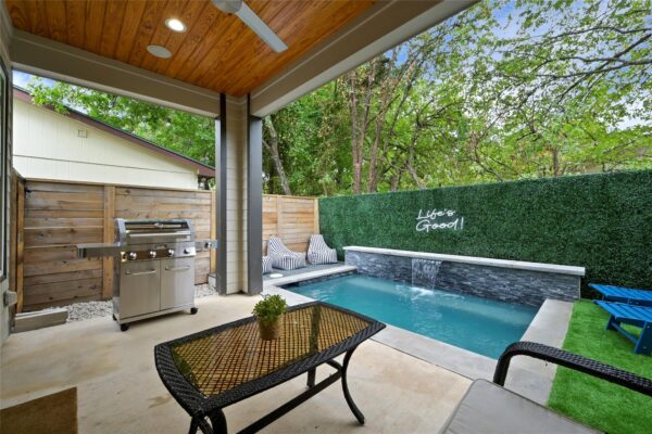 1310 Comal St, Austin