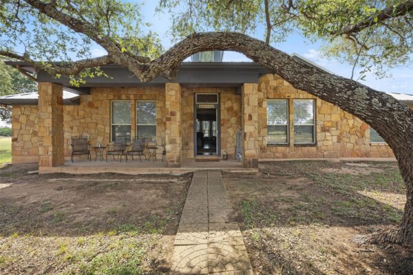 350 Lehne Rd, Bertram