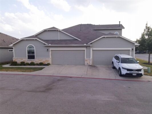 1501 Gropius Ln #30B, Pflugerville
