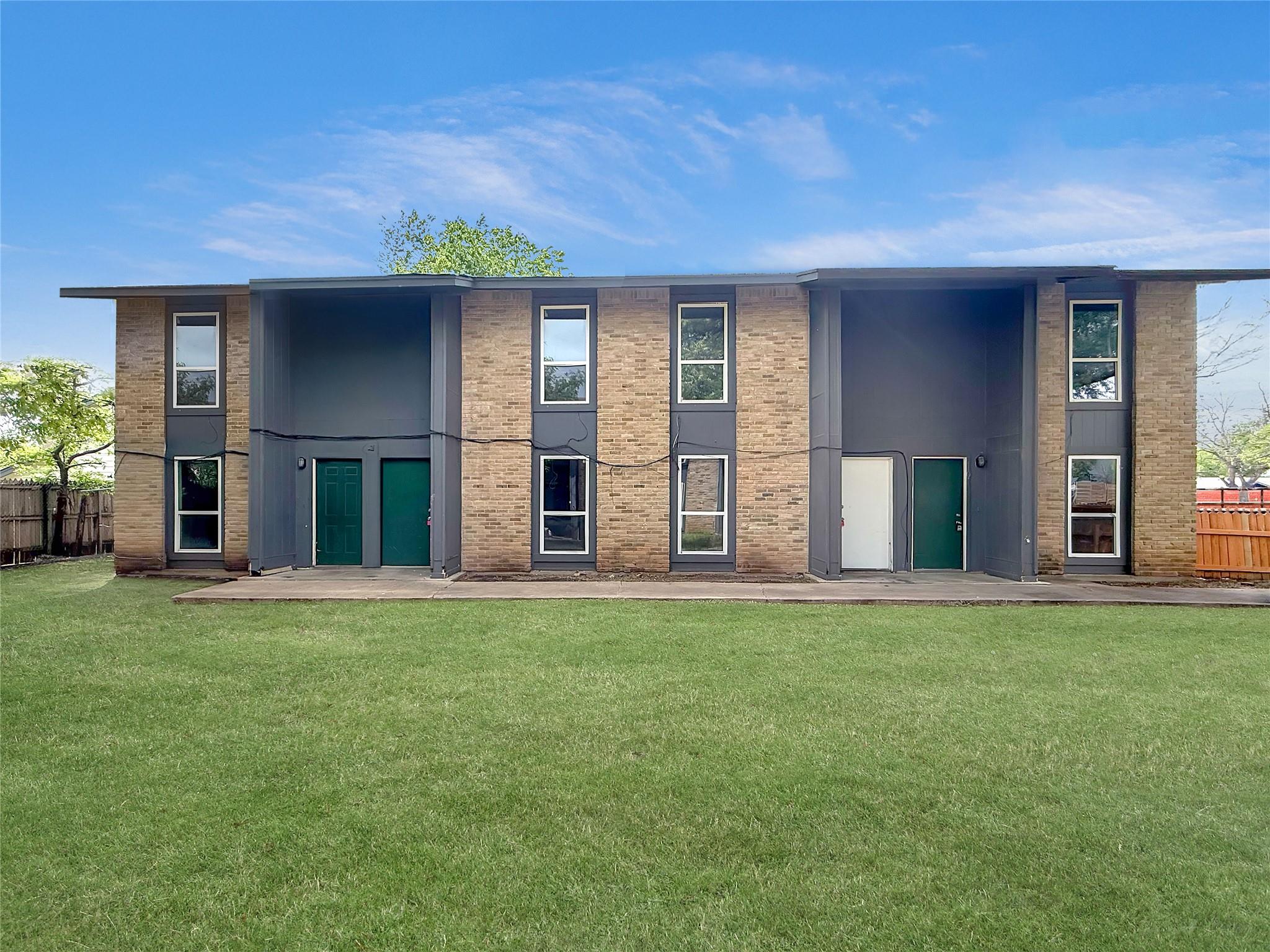 8611 Putnam Dr #101, Austin, TX 78757