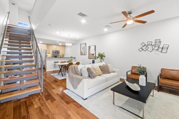 503 Swanee Dr #19, Austin