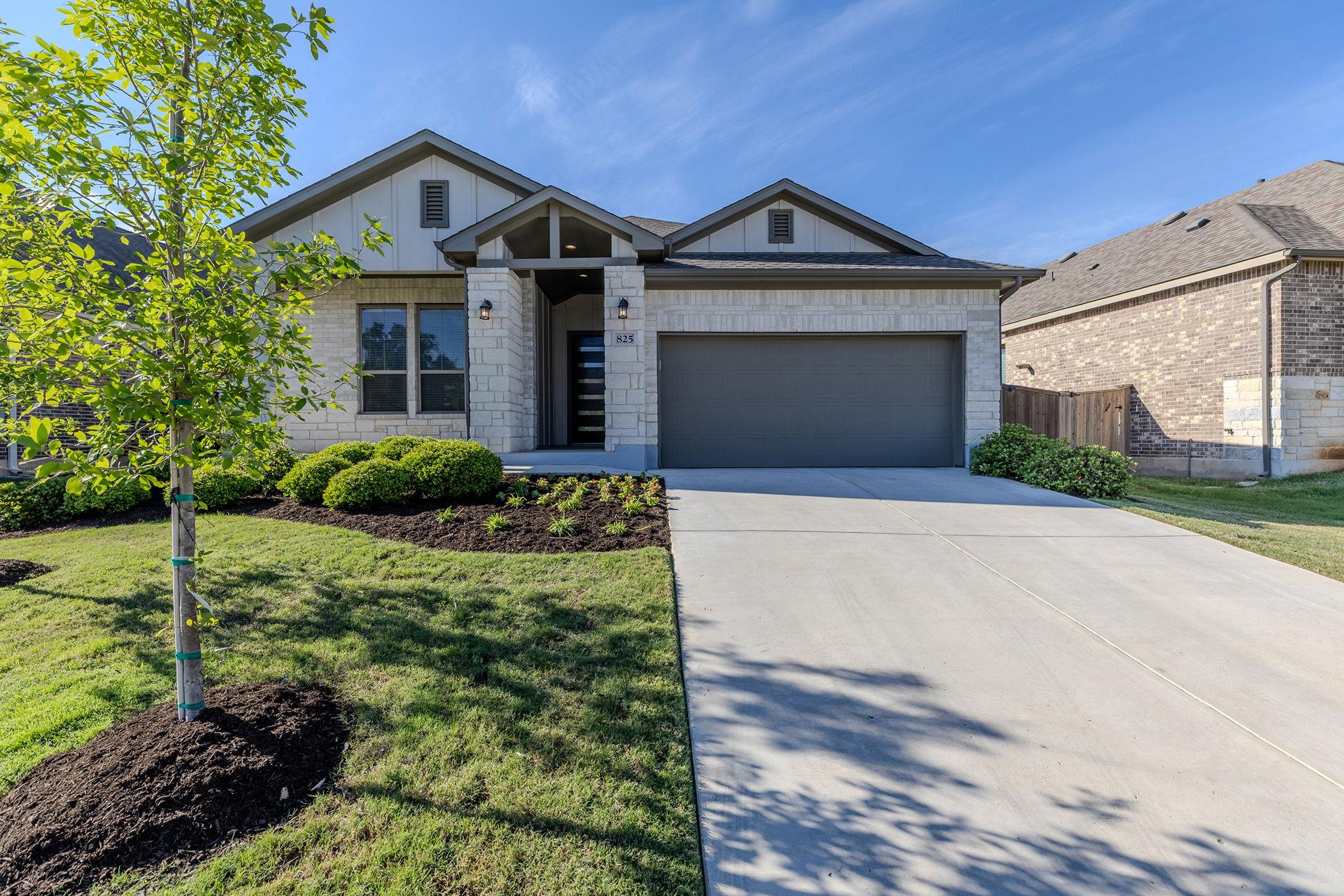 825 Whitetail Dr, Round Rock, TX 78681