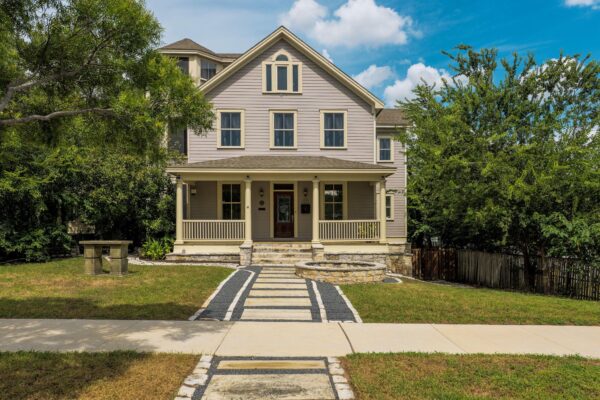 1153 San Bernard St, Austin