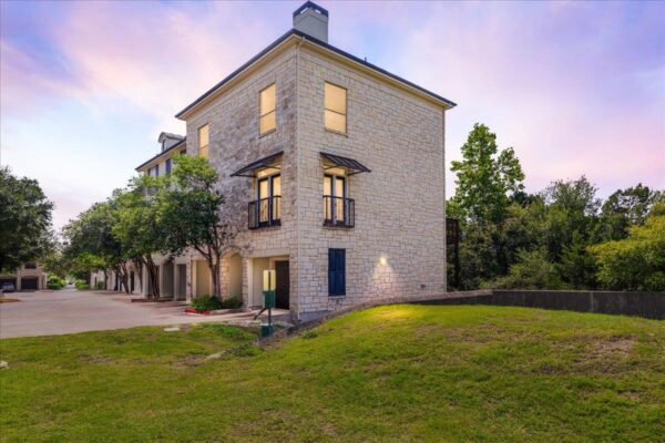 7701 Rialto Blvd #91, Austin