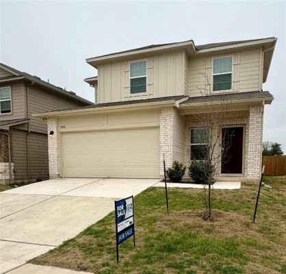 19101 Romano Dr, Elgin