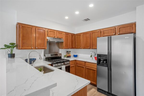 7705 Grovedale Trl, Austin
