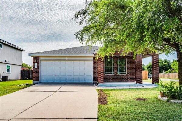 100 Easy St, Hutto
